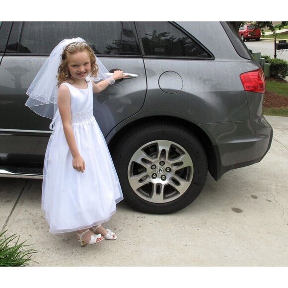 Cinderella White Embelished Sleeveless Communion or Flower Girl Dress Size 7 - Picture 2 of 8